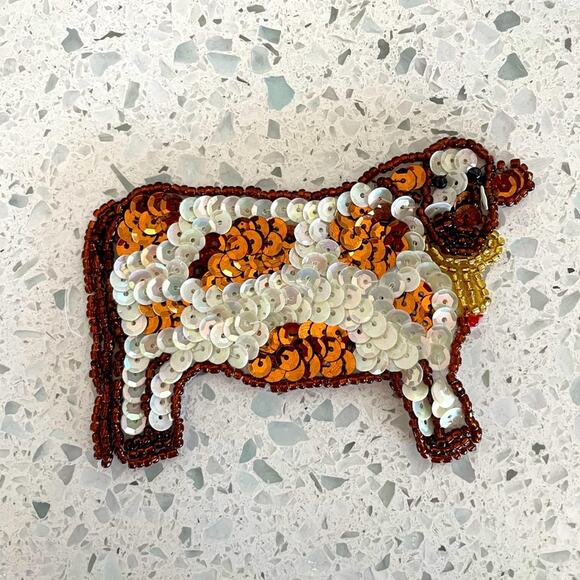 Vintage Brown Cow Pin Sequin Beaded Patch - Picture 1 of 4
